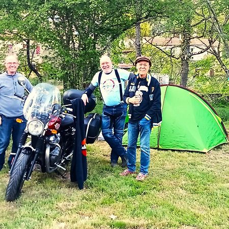 Camping Vert Lavande Belmont-sur-Rance Ngoại thất bức ảnh