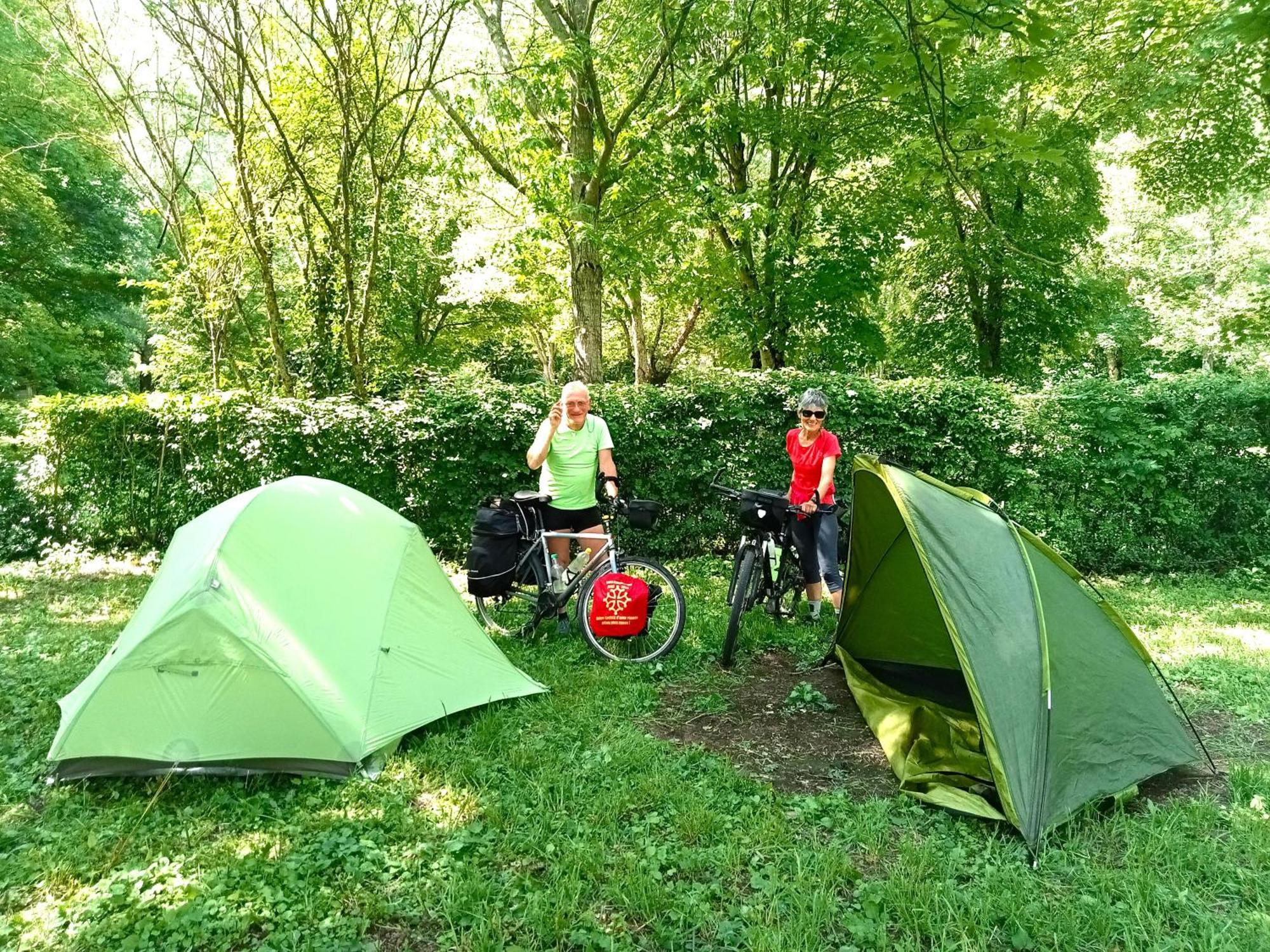 Camping Vert Lavande Belmont-sur-Rance Ngoại thất bức ảnh